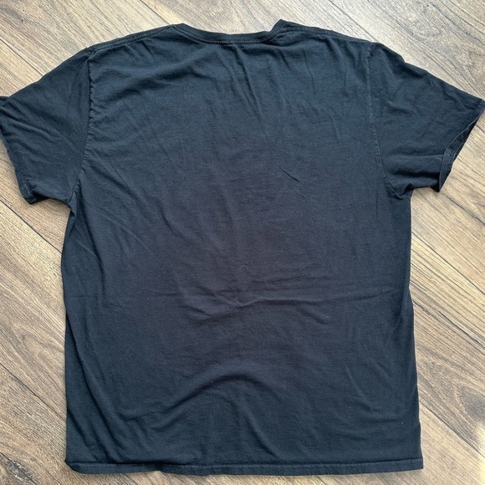 BUNDLE- 2 men’s Pink Floyd XL t-shirts‎ - Picture 2 of 9